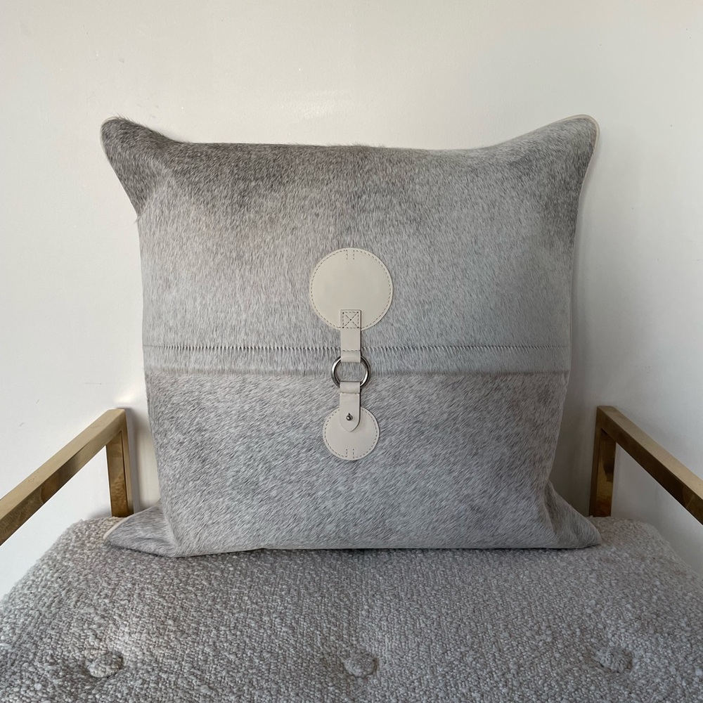 KRAVET Grey Hair on Hide throw pillow 18x18 Brand new!